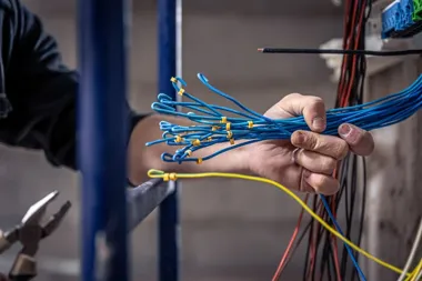 Gdzie kupić kable i przewody elektryczne dobrej jakości?