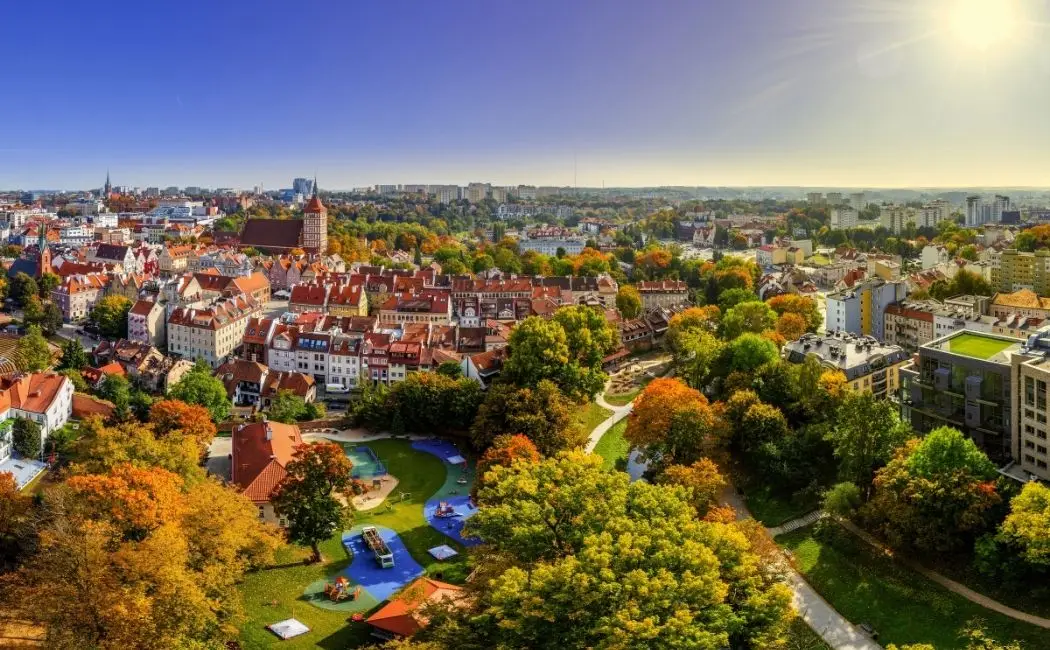 Strażacy i medycy ćwiczyli ewakuację i gaszenie w szpitalu powiatowym