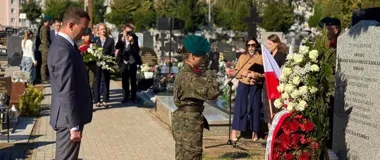 W Działdowie stanął obelisk. Upamiętnia ofiary obozu Soldau